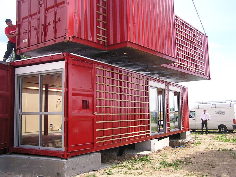 Maison Container by Patrick Partouche Building process