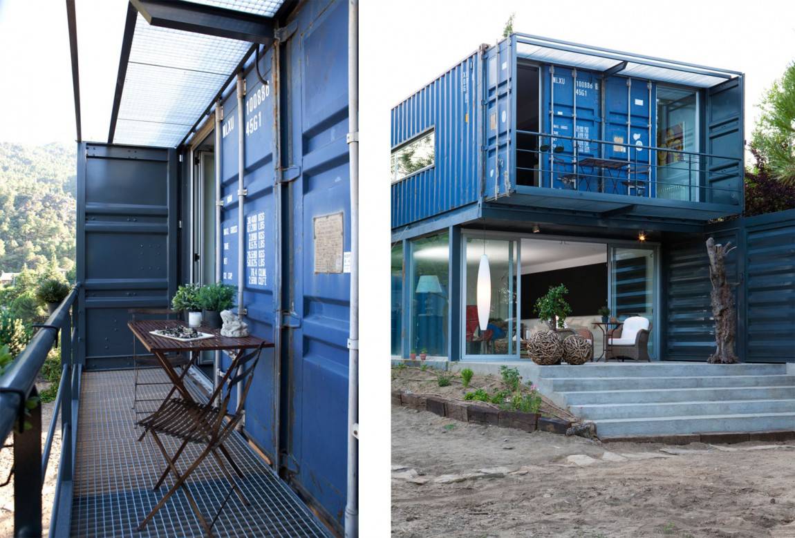 Shipping Container House in El Tiemblo Balcony