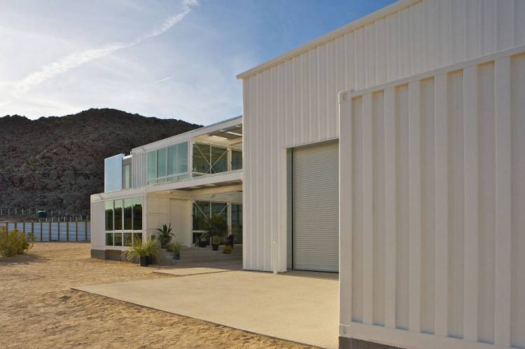 Shipping Container House in Mojave Desert by Ecotech Design White