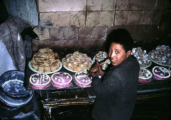 Insightful Photos of 1960s Afghanistan Reveal What Life Was Like Before the Taliban