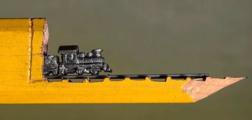 train miniature