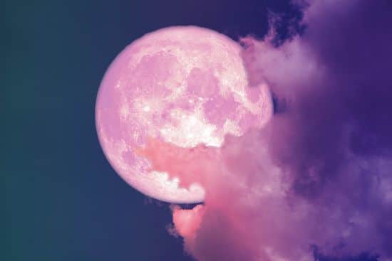 pleine lune rose en Balance