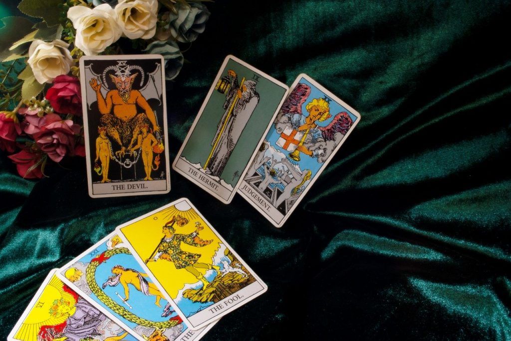 tarot zodiaque