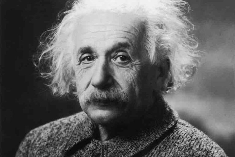 La théorie du bonheur expliquée par Albert Einstein dans une simple ...